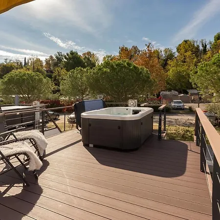 Floating Sea House Gong Apartment