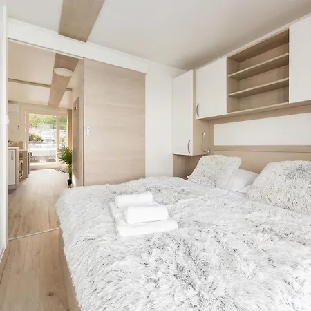 Lägenhet Floating Sea House Gong *